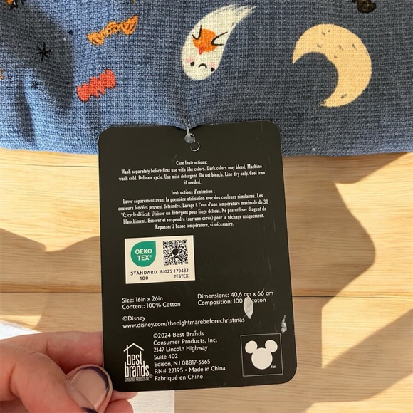 NEW Disney Tim Burton's The Nightmare Before Christmas Set Tea Towels Halloween - Picture 4 of 5